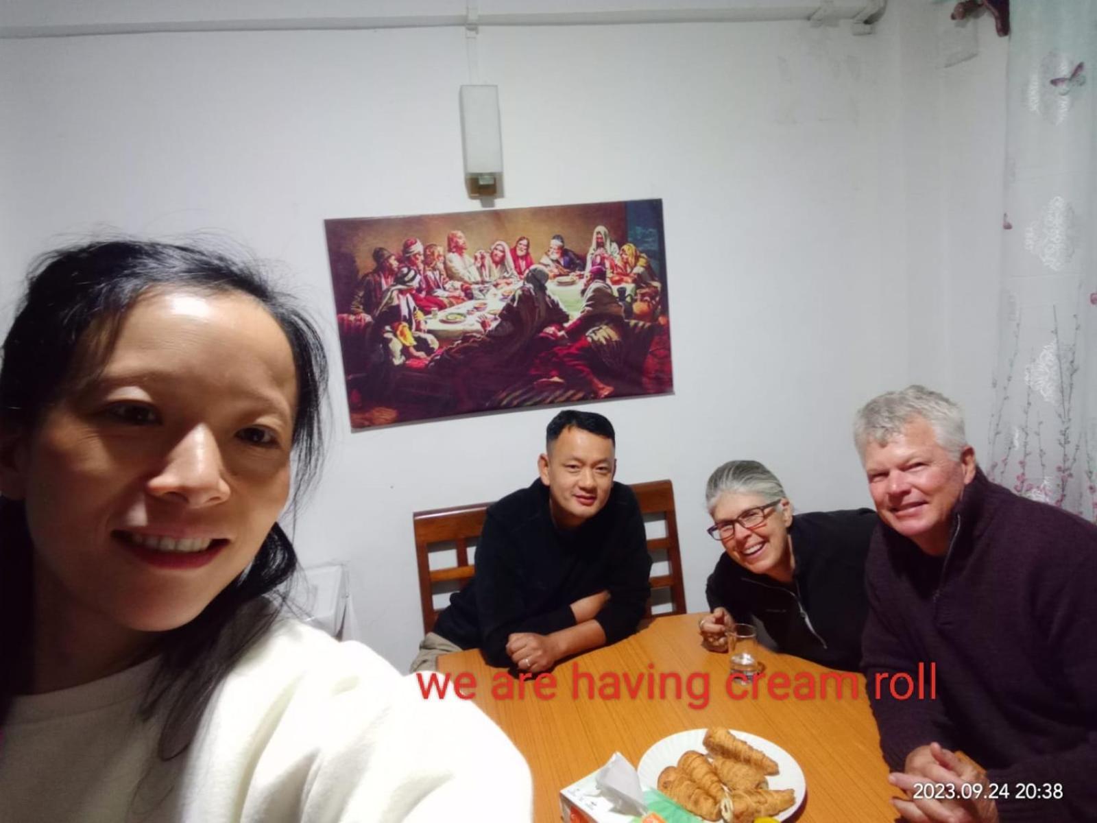 Ajit Homestay, Darjeeling ダージリン エクステリア 写真